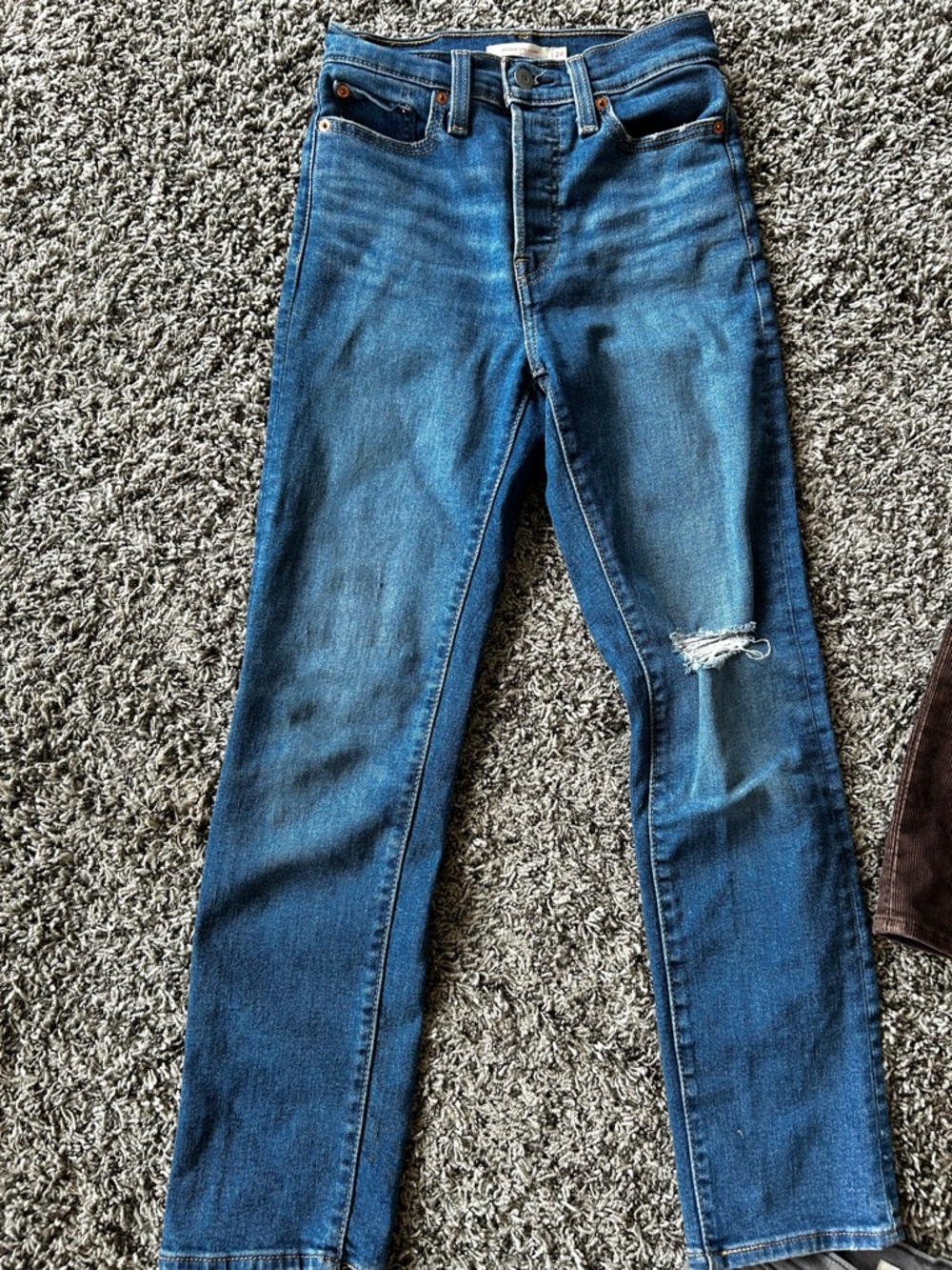 Levi's Medium Blue Straight-Leg Jeans with Knee Rip